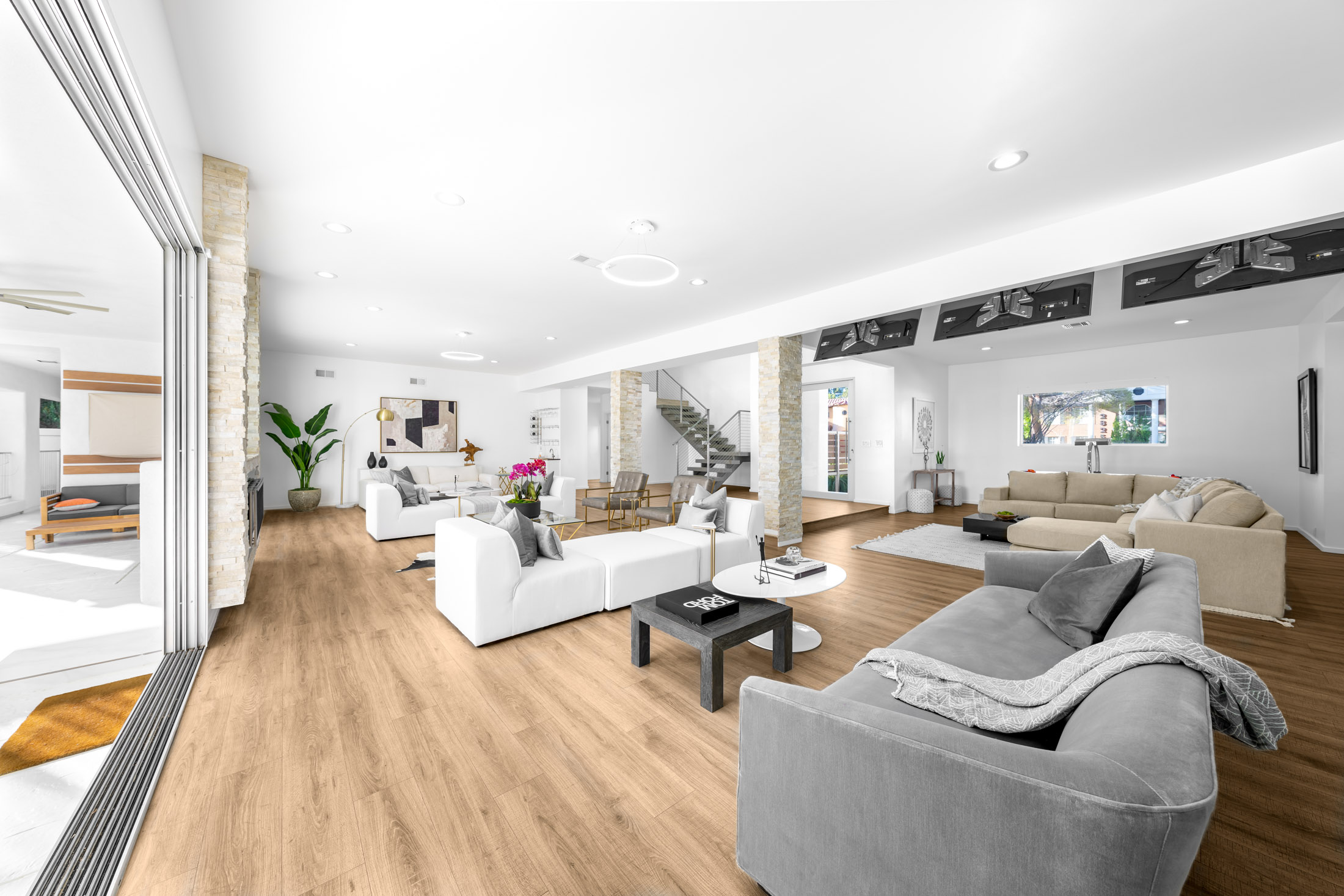 How Strategic Home Staging Drives Success in Las Vegas Real Estate